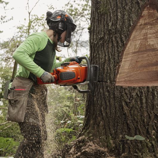 Husqvarna Chainsaw 592 XP® 28" Bar